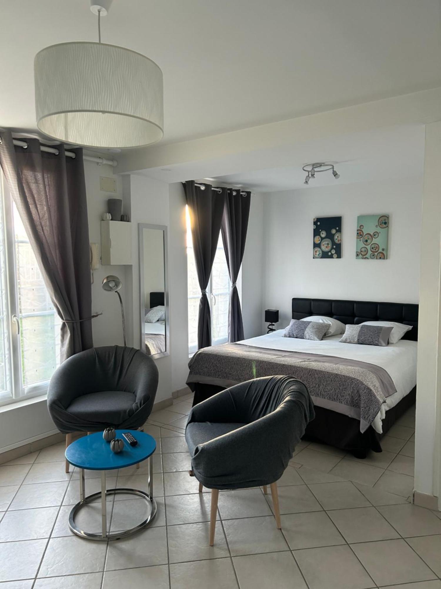 Le Clos Saint Martin Laon Buitenkant foto