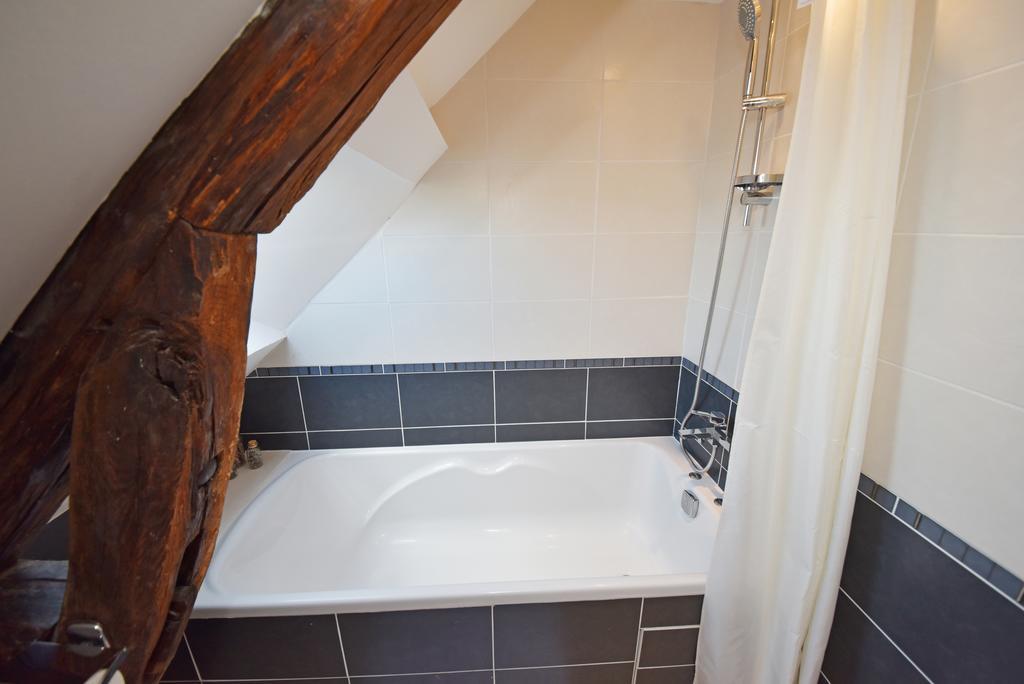 Le Clos Saint Martin Laon Buitenkant foto